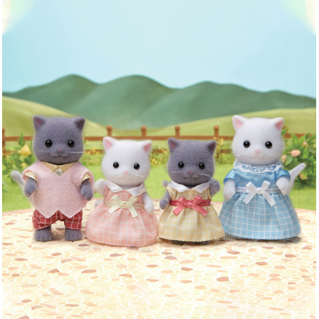 Persian Cat Family de Sylvanian Family - 2