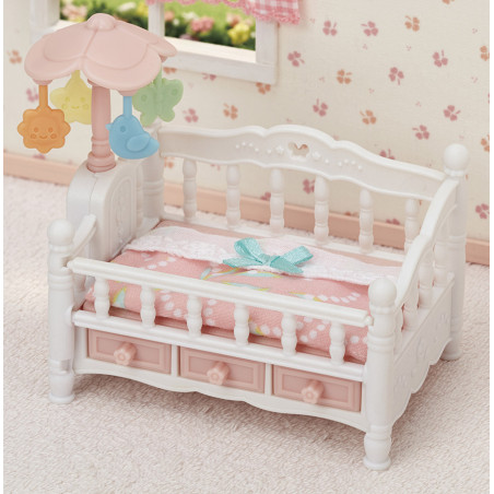 Crib with Mobile de Sylvanian Family - 4